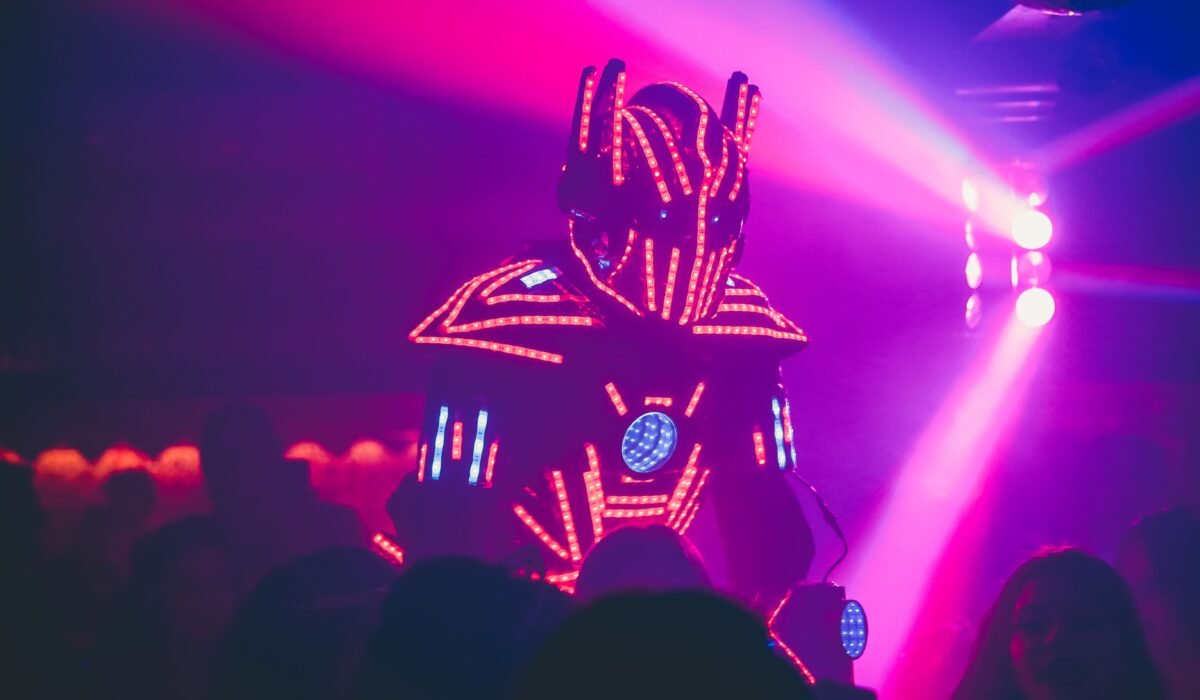 Robotics in Live Entertainment — Robotics in Live Entertainment: 7 Powerful Ways Stages Transform — Photo by Lucas Pezeta on Pexels