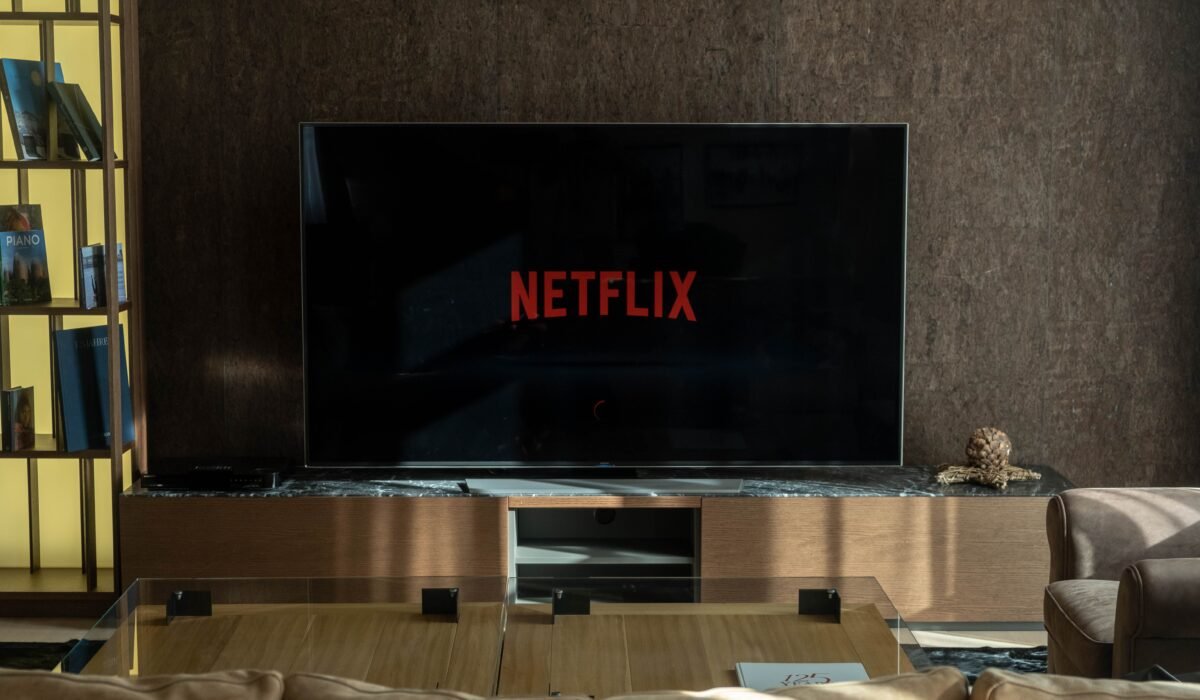 surround sound system calibration — Surround Sound System Calibration: 7 Essential Steps — Photo by Nicholas Derio Palacios on Pexels