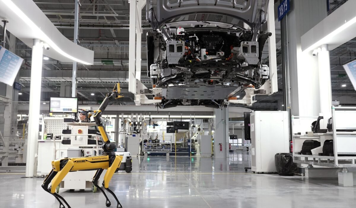 AI optimizing car manufacturing — AI Optimizing Car Manufacturing: 7 Proven Tactics — Photo by Hyundai Motor Group on Pexels